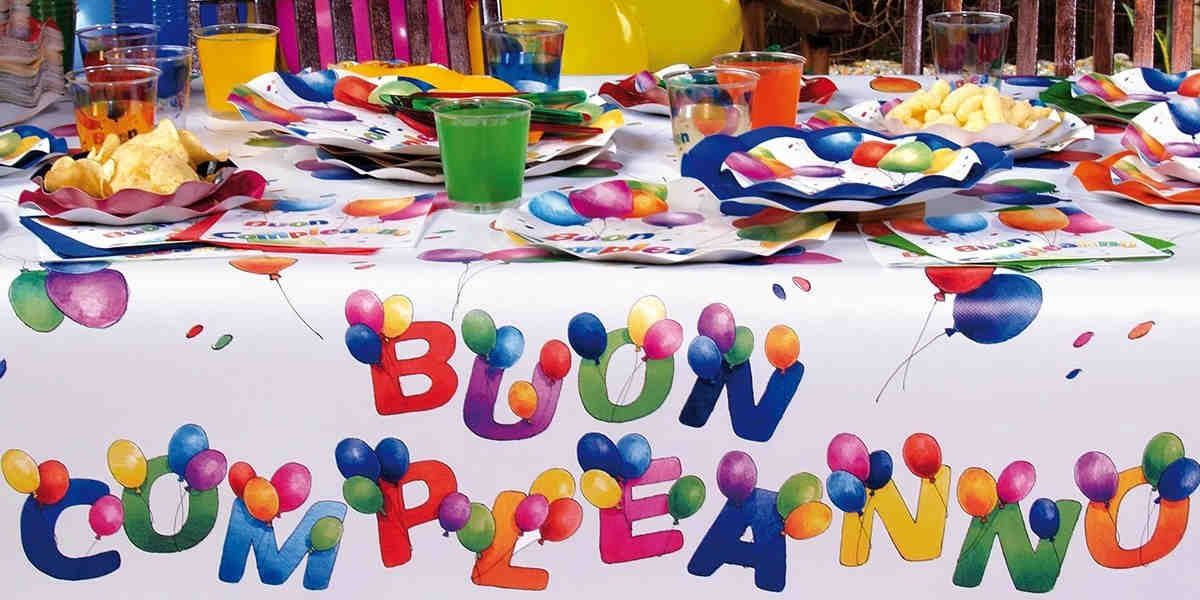 Decorare tavolo per compleanno: idee e consigli per sbalordire -  CakeCaramella